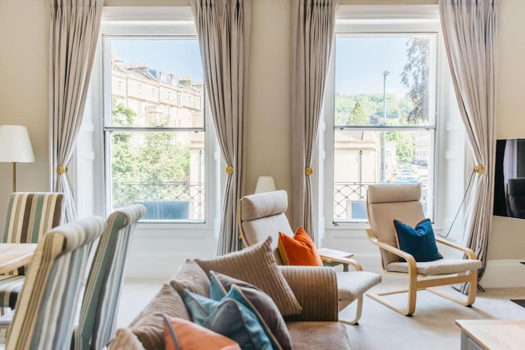Luxury, Central, Sun-Filled 3 Bed Haven In Bath Exterior foto