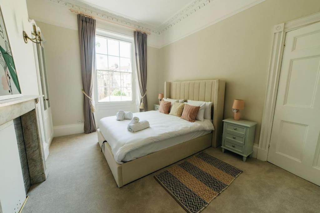 Luxury, Central, Sun-Filled 3 Bed Haven In Bath Exterior foto