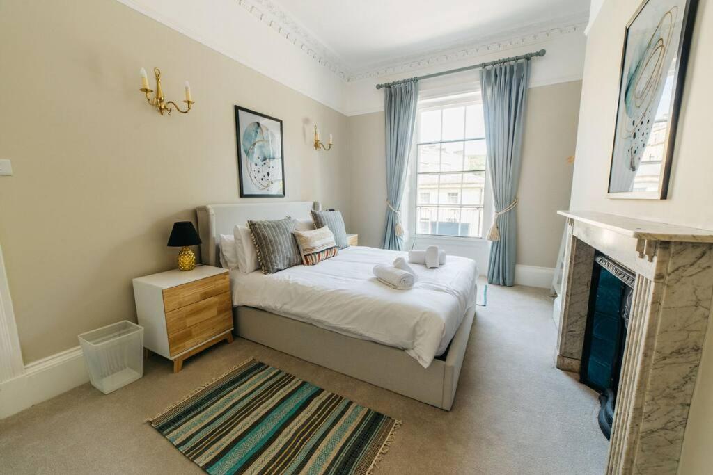 Luxury, Central, Sun-Filled 3 Bed Haven In Bath Exterior foto